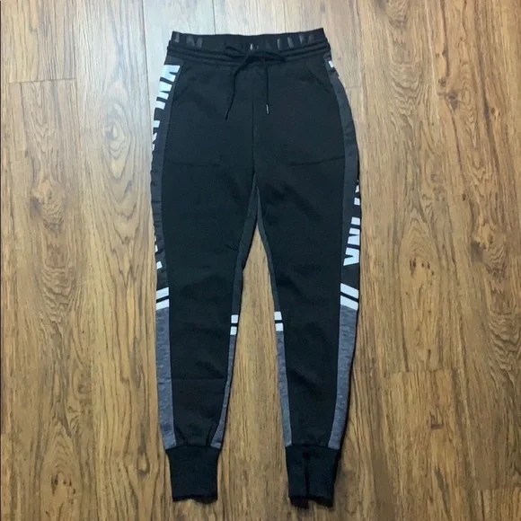 VS PINK Joggers - Picture 2 of 6